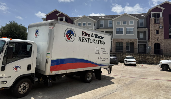 Fire reconstruction service vehicle 2